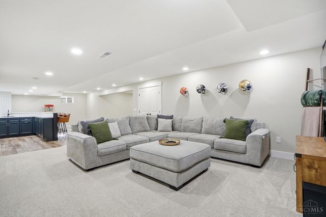 6973 Cottonwood Court, Hamilton Twp, OH 45039