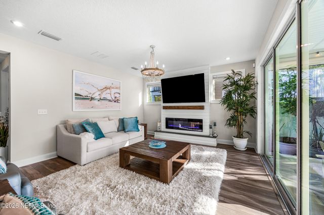 956 ORANGE BRANCH Trail, St. Johns, FL 32259