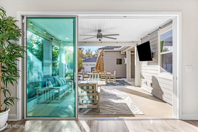 956 ORANGE BRANCH Trail, St. Johns, FL 32259