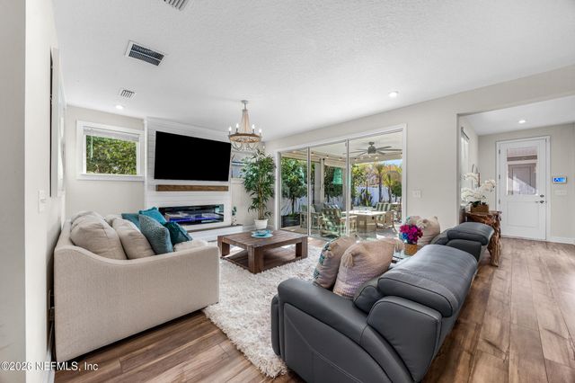 956 ORANGE BRANCH Trail, St. Johns, FL 32259