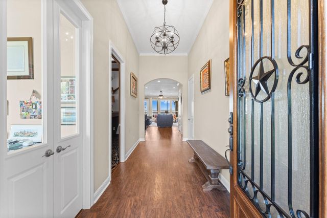 462 Bridgelanding, Onalaska, TX 77360