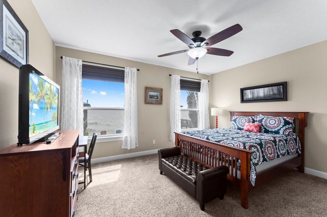 462 Bridgelanding, Onalaska, TX 77360