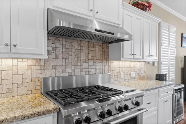 462 Bridgelanding, Onalaska, TX 77360