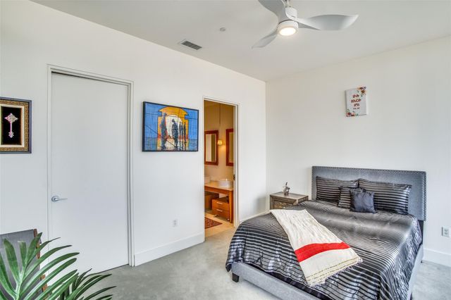 2200 Victory Avenue 1603, Dallas, TX 75219