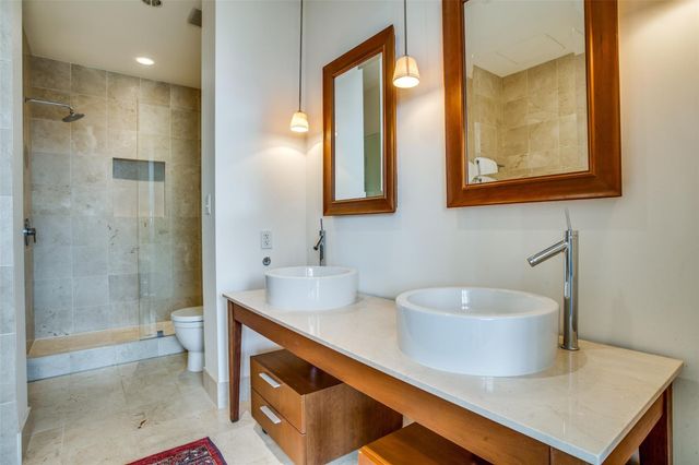 2200 Victory Avenue 1603, Dallas, TX 75219