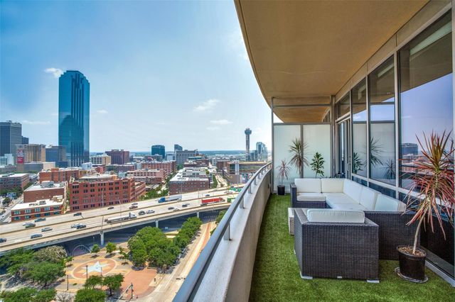2200 Victory Avenue 1603, Dallas, TX 75219