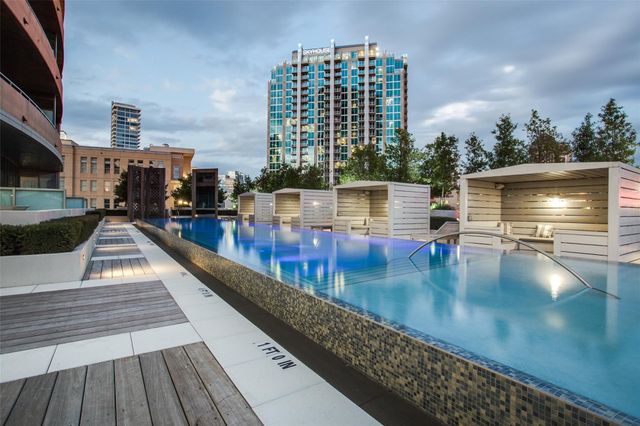 2200 Victory Avenue 1603, Dallas, TX 75219