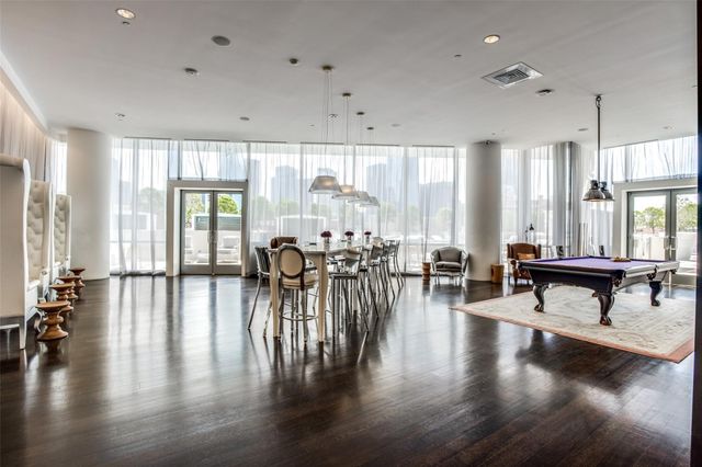 2200 Victory Avenue 1603, Dallas, TX 75219