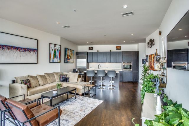 2200 Victory Avenue 1603, Dallas, TX 75219