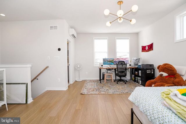 14301 BECKETT GLEN CIR, Chantilly, VA 20151