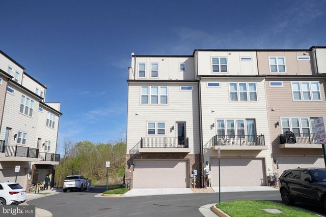 14301 BECKETT GLEN CIR, Chantilly, VA 20151