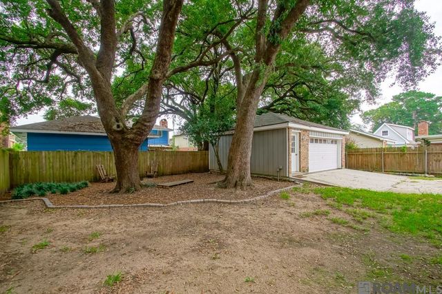 3548 Silver Maple Court, New Orleans, LA 70131