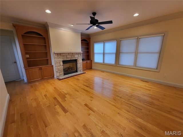 1 Crabapple Court, Olivette, MO 63132