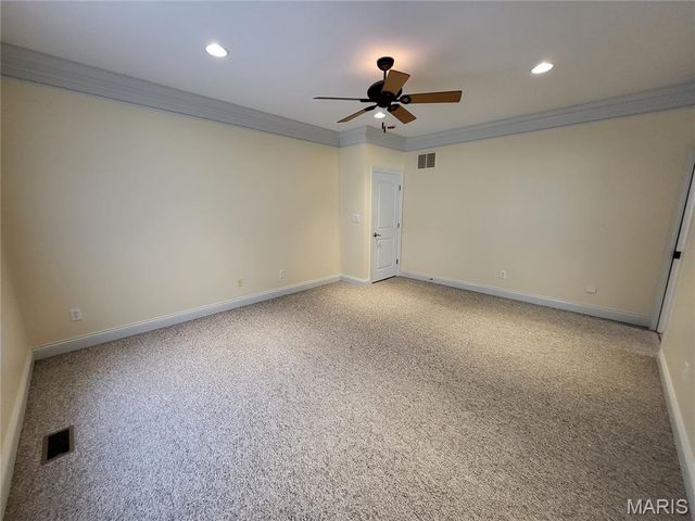 1 Crabapple Court, Olivette, MO 63132