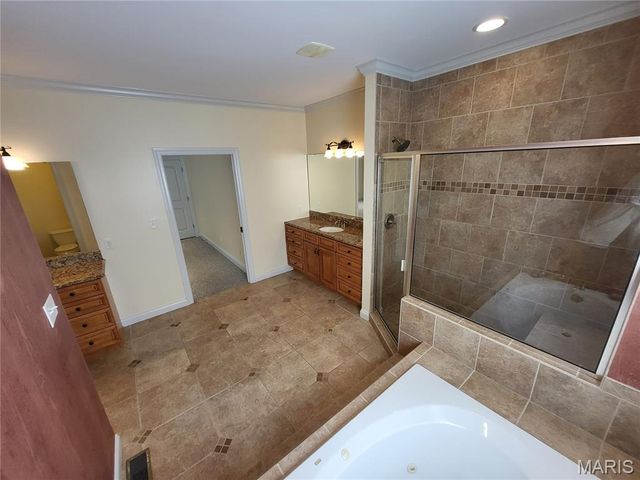 1 Crabapple Court, Olivette, MO 63132