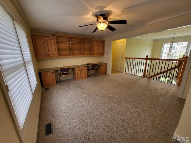 1 Crabapple Court, Olivette, MO 63132