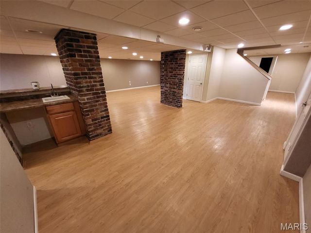 1 Crabapple Court, Olivette, MO 63132