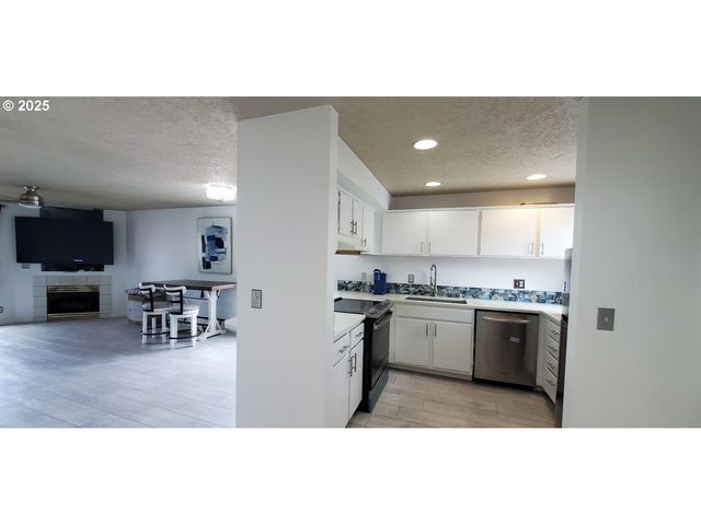 4000 Ne 109TH Ave 234, Vancouver, WA 98682