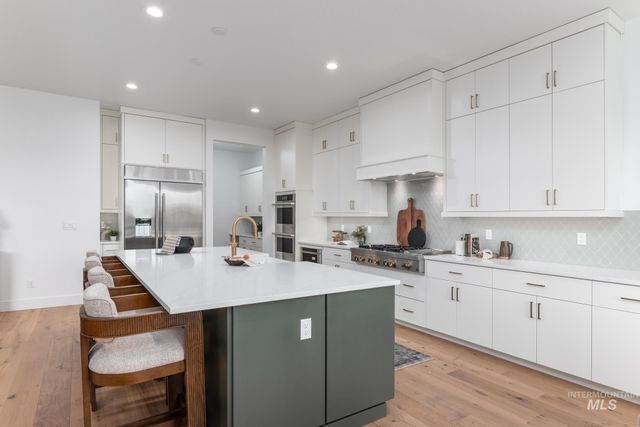 1435 N Shelby Ave, Eagle, ID 83616