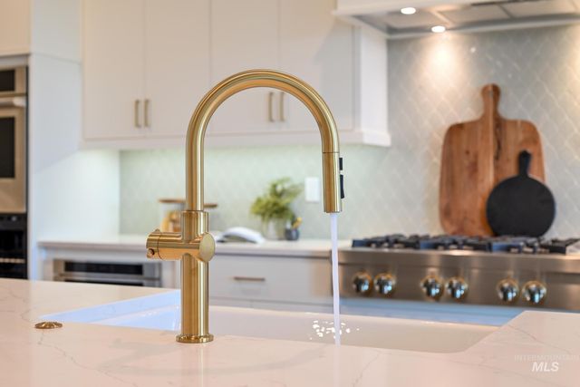 1435 N Shelby Ave, Eagle, ID 83616