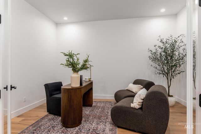 1435 N Shelby Ave, Eagle, ID 83616