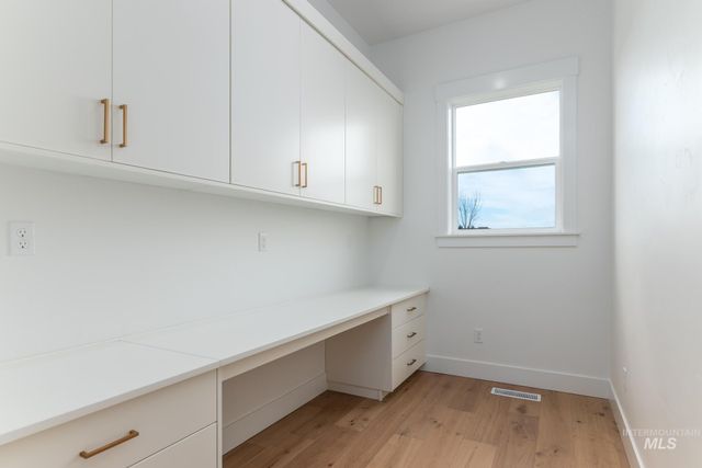 1435 N Shelby Ave, Eagle, ID 83616