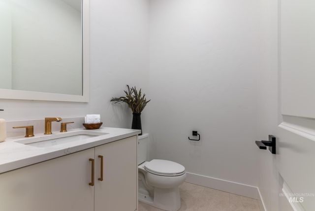 1435 N Shelby Ave, Eagle, ID 83616