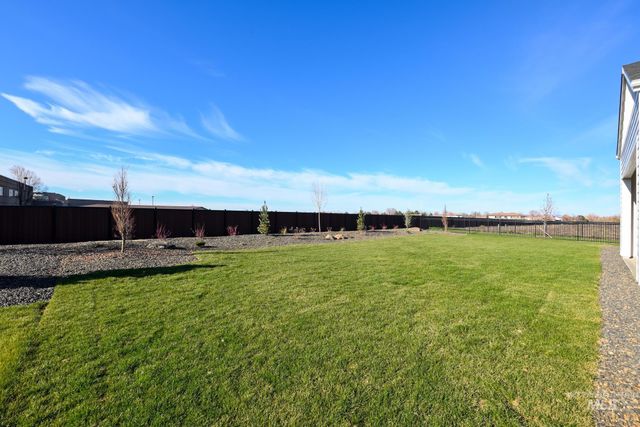 1435 N Shelby Ave, Eagle, ID 83616