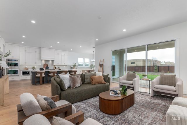 1435 N Shelby Ave, Eagle, ID 83616