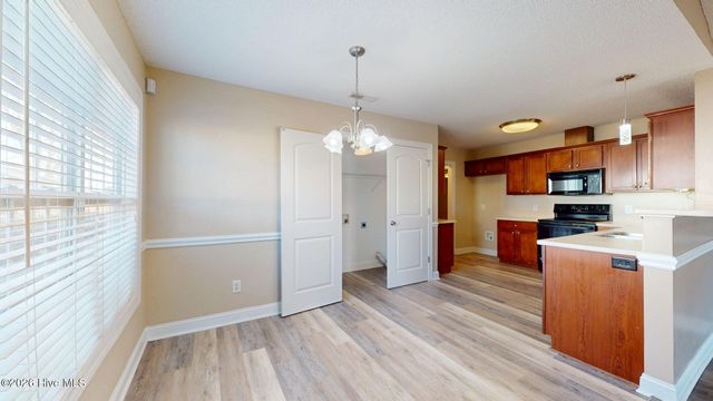 2552 Saddleback Drive A, Winterville, NC 28590