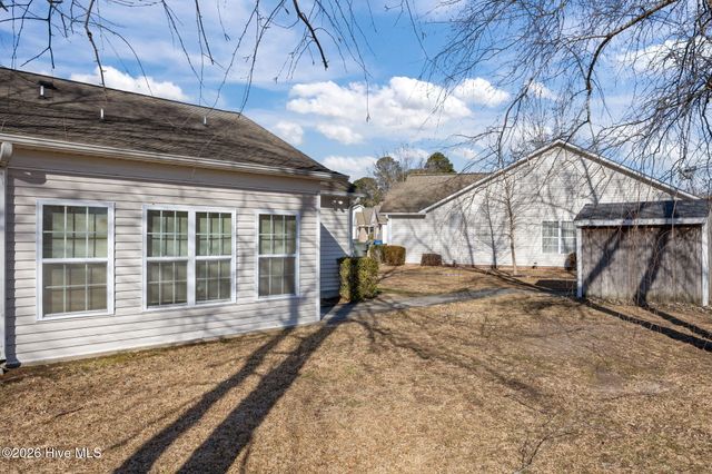 2552 Saddleback Drive A, Winterville, NC 28590