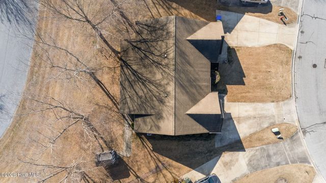 2552 Saddleback Drive A, Winterville, NC 28590