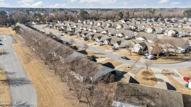 2552 Saddleback Drive A, Winterville, NC 28590