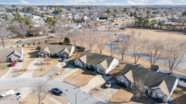 2552 Saddleback Drive A, Winterville, NC 28590