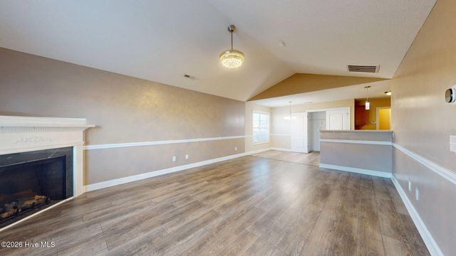 2552 Saddleback Drive A, Winterville, NC 28590