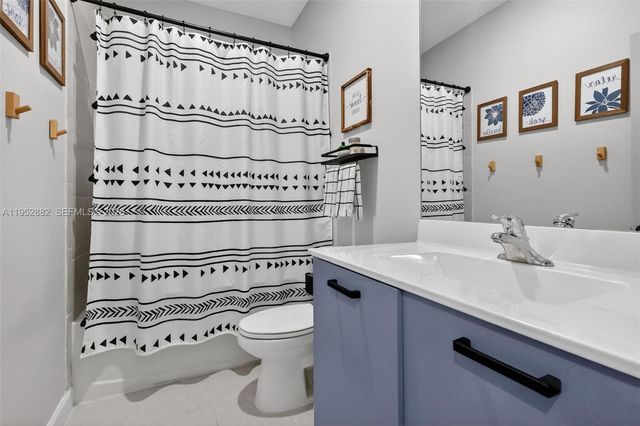 12808 NW 22nd Pl, Miami, FL 33167