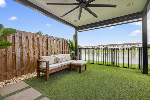 12808 NW 22nd Pl, Miami, FL 33167