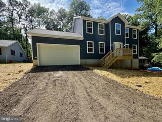 11520 ROPEKNOT RD, Lusby, MD 20657
