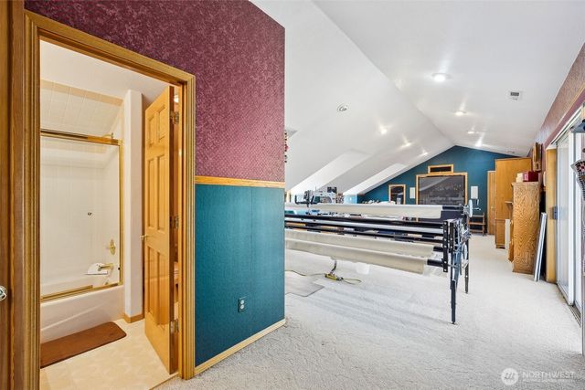 8115 224th Avenue E, Buckley, WA 98321