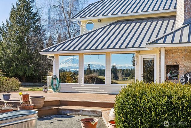 8115 224th Avenue E, Buckley, WA 98321