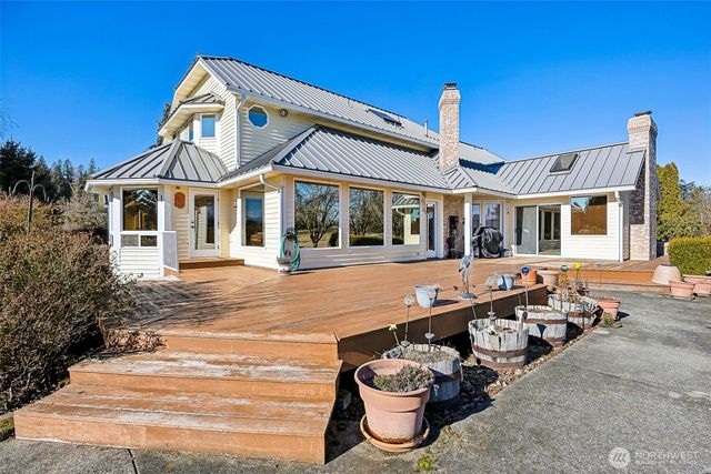 8115 224th Avenue E, Buckley, WA 98321