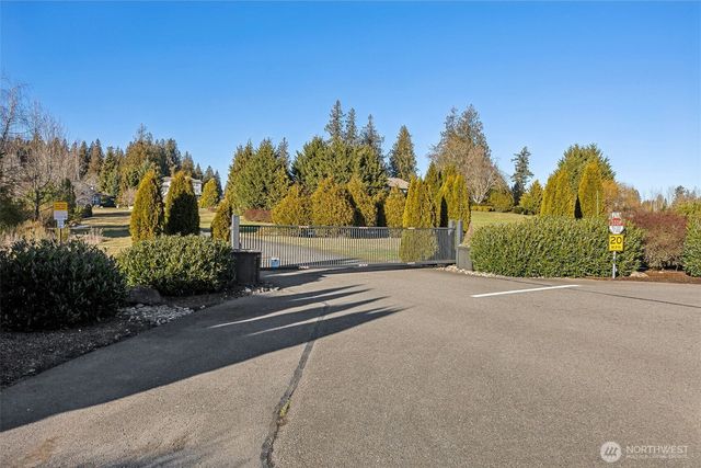 8115 224th Avenue E, Buckley, WA 98321