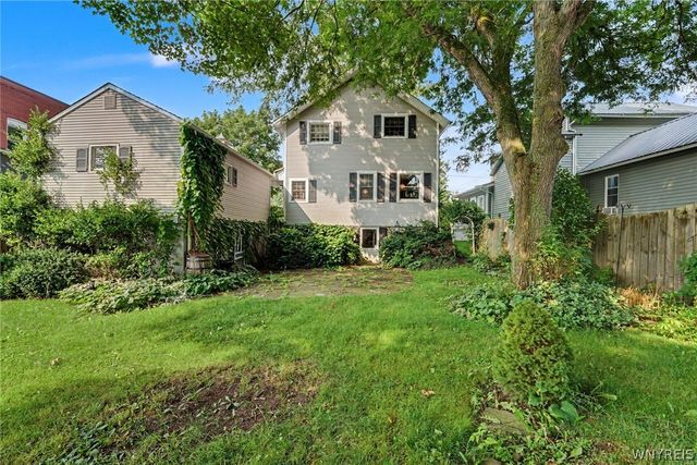 25 South Main Street, Holland, NY 14080