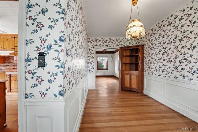 25 South Main Street, Holland, NY 14080