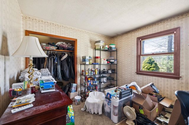 794 South Main Street, Newport, NH 03773