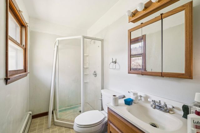 794 South Main Street, Newport, NH 03773