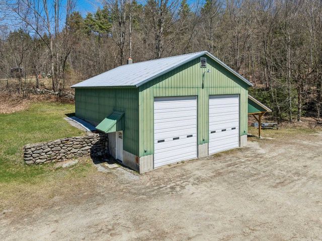 794 South Main Street, Newport, NH 03773