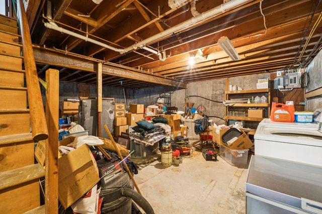 794 South Main Street, Newport, NH 03773