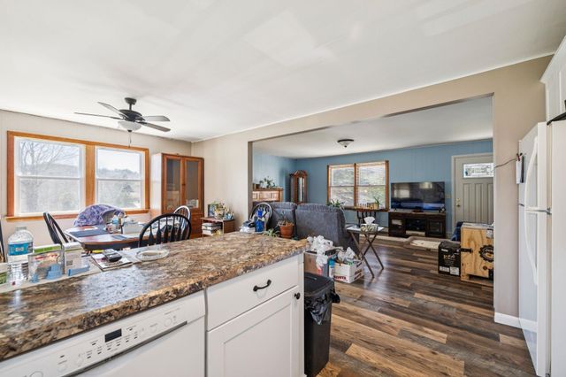 794 South Main Street, Newport, NH 03773