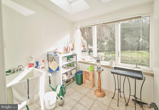 14 JONATHAN WAY, Washington Crossing, PA 18977